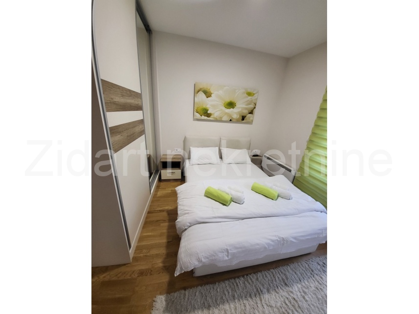 Квартира, 441 м², 110 000$ — FAKTOR